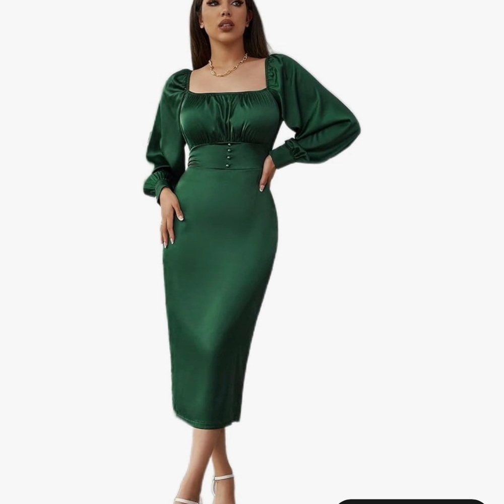 Elegant Emerald Green Satin Midi Dress with Puff Sleeves
